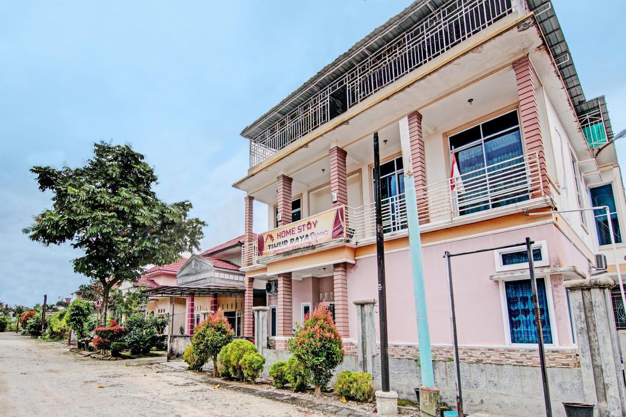 Timur Raya Regency 2*